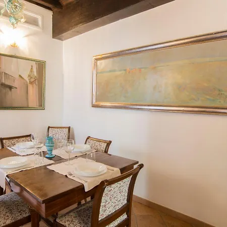 Kwatera prywatna Trevi Romantic