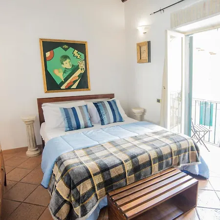 Trevi Romantic Homestay *